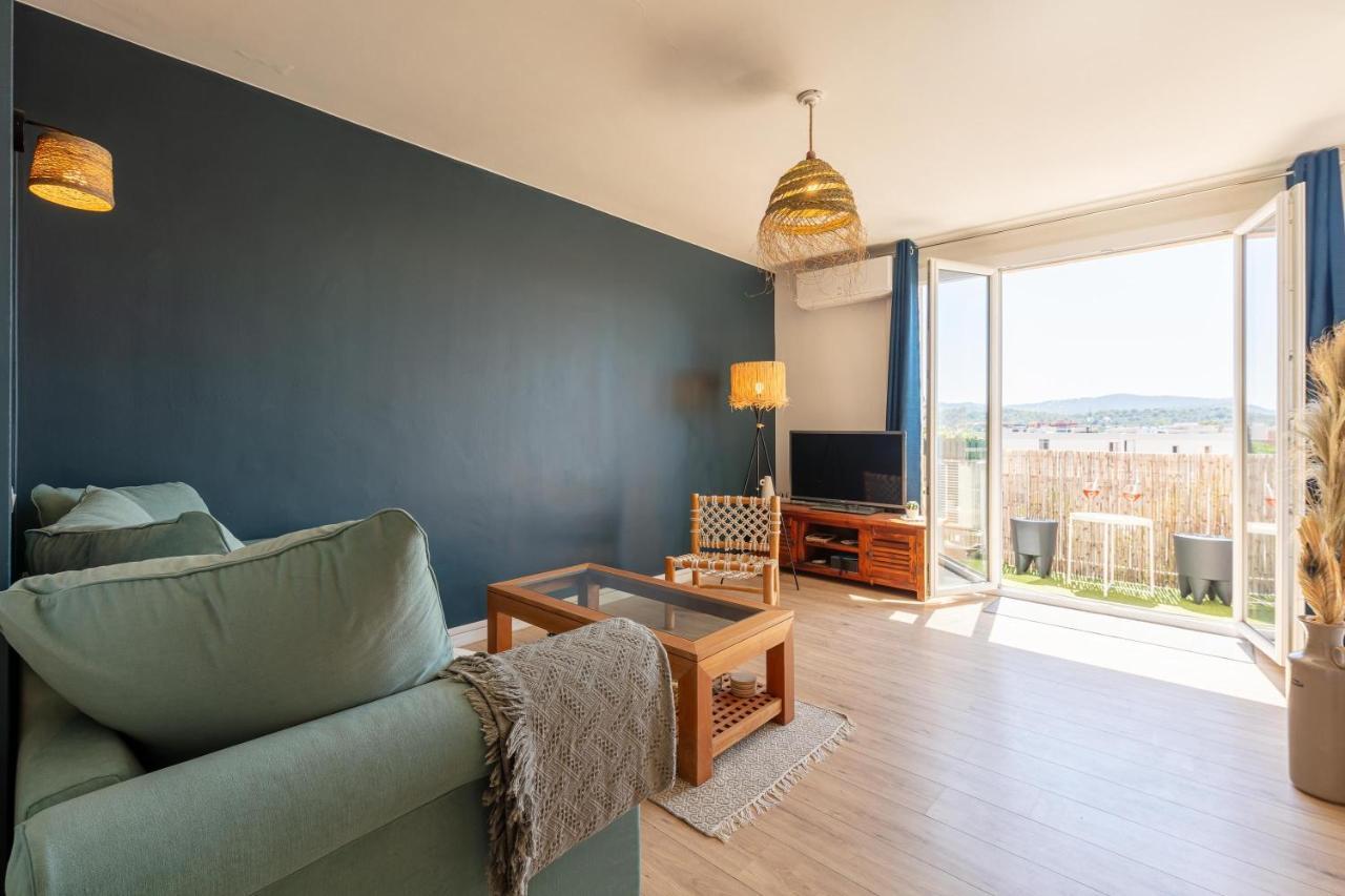 Le Blue Sea - Appt Classe 3 Etoiles A 650M De La Plage Le Lavandou Dış mekan fotoğraf